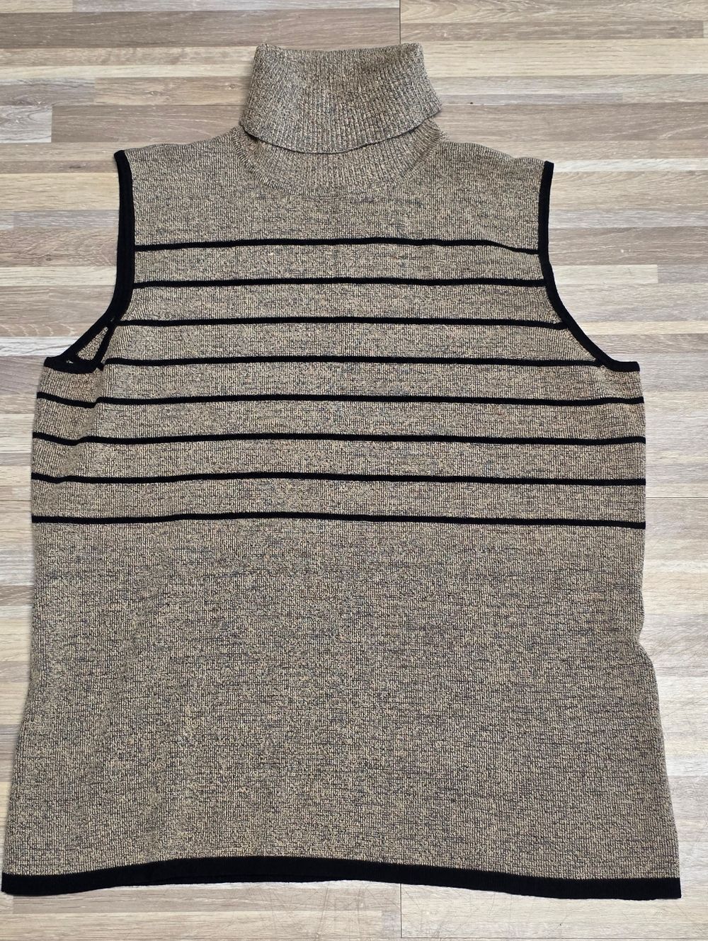 🔹️Emma James Olive Green Stripe Knit Turtleneck Sleeveless Top Large
